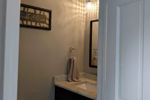 233 Lorraine Cir, Bloomingdale, IL 60108 - Photo 5