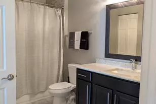 233 Lorraine Cir, Bloomingdale, IL 60108 - Photo 33