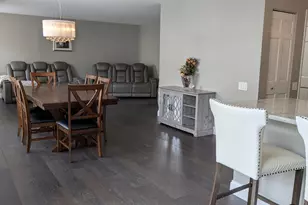 233 Lorraine Cir, Bloomingdale, IL 60108 - Photo 19