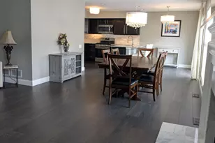 233 Lorraine Cir, Bloomingdale, IL 60108 - Photo 9