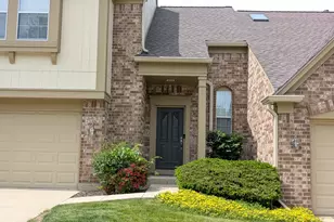 233 Lorraine Cir, Bloomingdale, IL 60108 - Photo 3