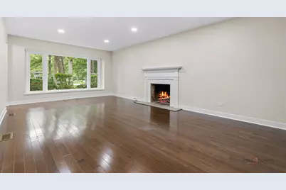 28 Plymouth Court, Lincolnshire, IL 60069 - Photo 5