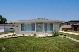 9132 Meade Ave, Oak Lawn, IL 60453 - Photo 1