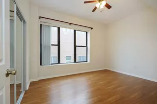 885 N Marshfield Ave, Chicago, IL 60622 - Photo 9