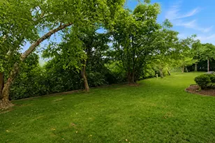 1377 E Evergreen Dr, Palatine, IL 60074 - Photo 19