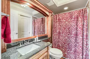 10 E Burlington St, Riverside, IL 60546 - Photo 25