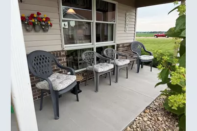 2503 Katey Court #B, Sterling, IL 61081 - Photo 3