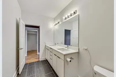 8101 Floral Avenue, Skokie, IL 60077 - Photo 17