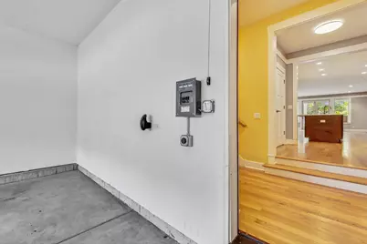 8101 Floral Avenue, Skokie, IL 60077 - Photo 41