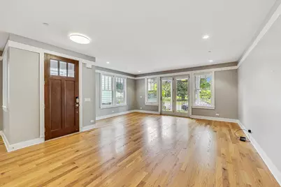 8101 Floral Avenue, Skokie, IL 60077 - Photo 3