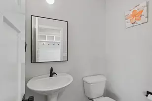 412 Sutton St, Savoy, IL 61874 - Photo 19
