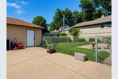 5568 W 96th Street, Oak Lawn, IL 60453 - Photo 15