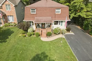 310 N Washington St, Westmont, IL 60559 - Photo 9