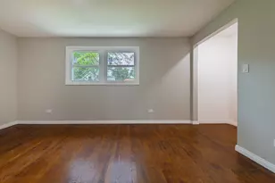11955 S Prairie Ave, Chicago, IL 60628 - Photo 13