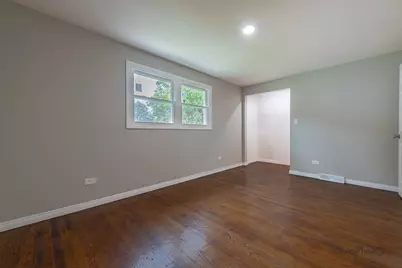 11955 S Prairie Avenue, Chicago, IL 60628 - Photo 15