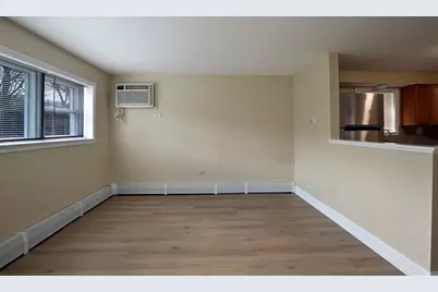 1018 S 11th Avenue #G, Maywood, IL 60153 - Photo 3