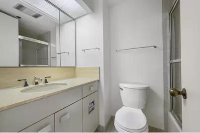 950 N Michigan Avenue #4005, Chicago, IL 60611 - Photo 25
