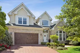 1015 White Pine Ln, Western Springs, IL 60558 - Photo 1
