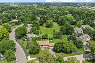 2655 Fourwinds Dr, Rockford, IL 61114 - Photo 3