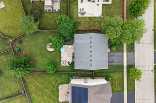1196 Port Royal Rd, Pingree Grove, IL 60140 - Photo 31