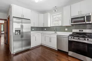 4925 N Kentucky Ave, Chicago, IL 60630 - Photo 7