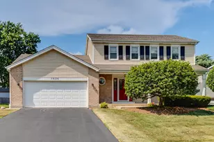 1636 Green River Dr, Schaumburg, IL 60194 - Photo 1