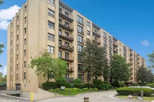 4601 W Touhy Ave, Lincolnwood, IL 60712 - Photo 1