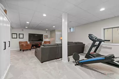 5580 Hilltop Lane, Libertyville, IL 60048 - Photo 29