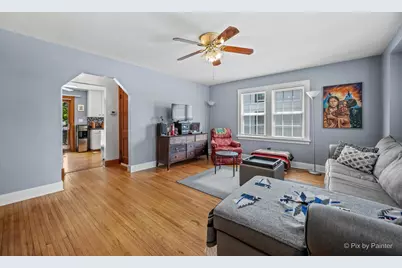 325 Putnam Avenue, Woodstock, IL 60098 - Photo 3