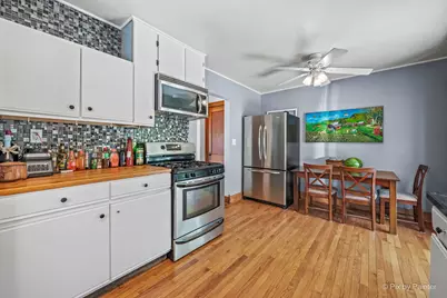 325 Putnam Avenue, Woodstock, IL 60098 - Photo 9