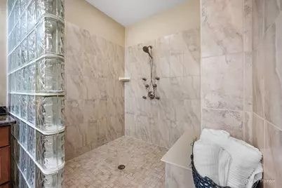 2697 Nicole Circle, Aurora, IL 60502 - Photo 19