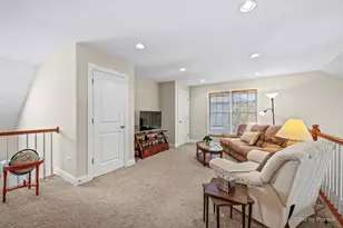 2697 Nicole Cir, Aurora, IL 60502 - Photo 27