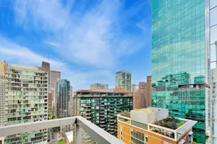 160 E Illinois St, Chicago, IL 60611 - Photo 25