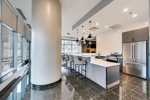 160 E Illinois St, Chicago, IL 60611 - Photo 33