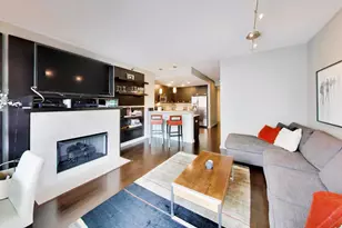 160 E Illinois St, Chicago, IL 60611 - Photo 3