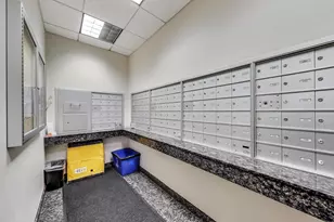 160 E Illinois St, Chicago, IL 60611 - Photo 45