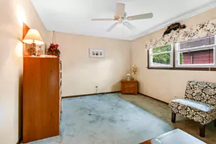 47 N Wabash Ave, Glenwood, IL 60425 - Photo 11