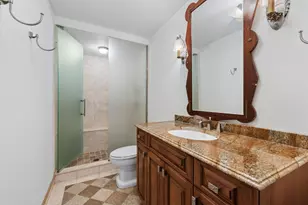 200 E Delaware Pl, Chicago, IL 60611 - Photo 21