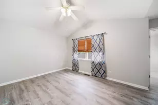 2926 Gypsum Cir, Naperville, IL 60564 - Photo 15