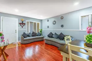 7852 Neenah Ave, Burbank, IL 60459 - Photo 3