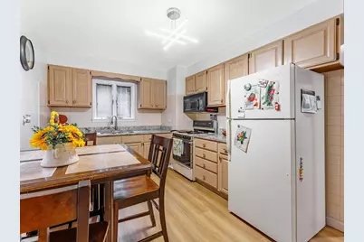 7852 Neenah Avenue, Burbank, IL 60459 - Photo 7