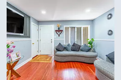7852 Neenah Avenue, Burbank, IL 60459 - Photo 5