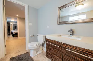 10215 S Charles St, Chicago, IL 60643 - Photo 17