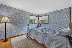 304 E Irving Park Rd, Roselle, IL 60172 - Photo 25