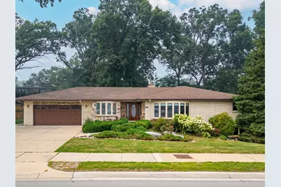 304 E Irving Park Road, Roselle, IL 60172 - Photo 1