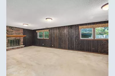 1642 Clemens Road, Darien, IL 60561 - Photo 19