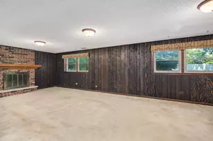 1642 Clemens Rd, Darien, IL 60561 - Photo 19