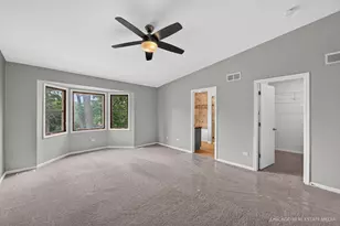 917 N Cove Dr, Palatine, IL 60067 - Photo 15