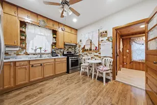 4746 N Karlov Ave, Chicago, IL 60630 - Photo 11