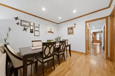 4746 N Karlov Avenue, Chicago, IL 60630 - Photo 9